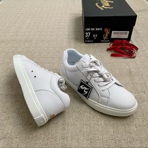 Fuego Sneakers for dance NWT